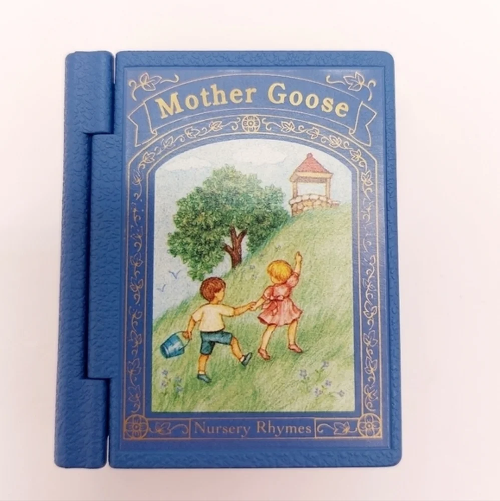 Vintage 1995‎ Mother Goose Collectable Hallmark  Ornament